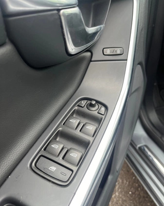 Volvo S60 cena 59900 przebieg: 163000, rok produkcji 2017 z Brańsk małe 379